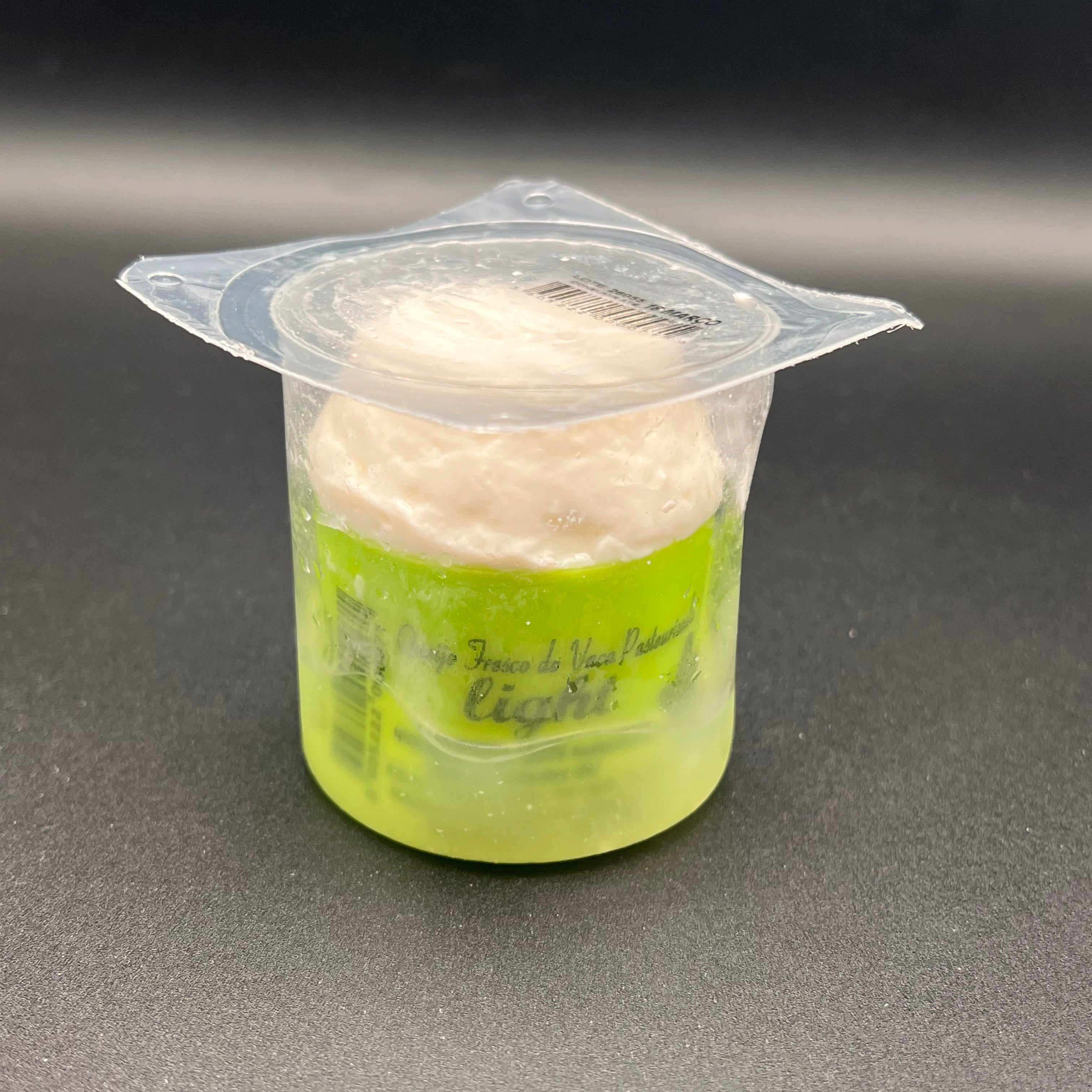 Queijo Fresco de Vaca Magro Pequeno Embalado